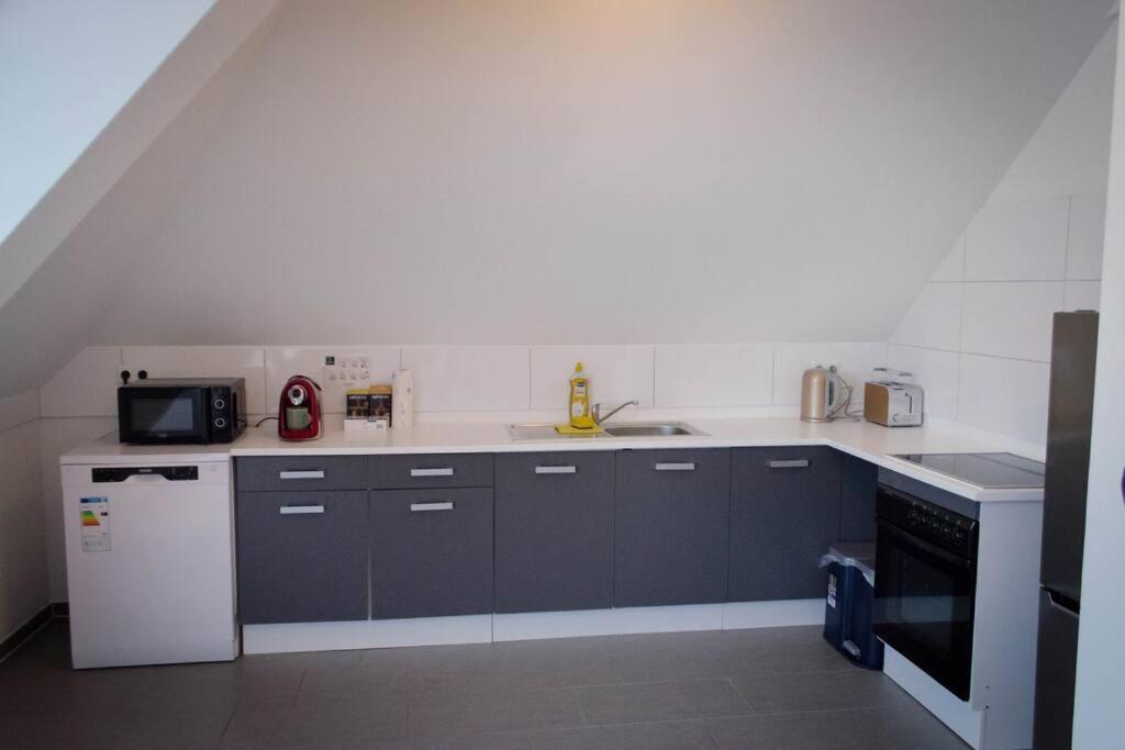 Lovely 2 bedroom apartment in Central Lindau Lindau  Buitenkant foto