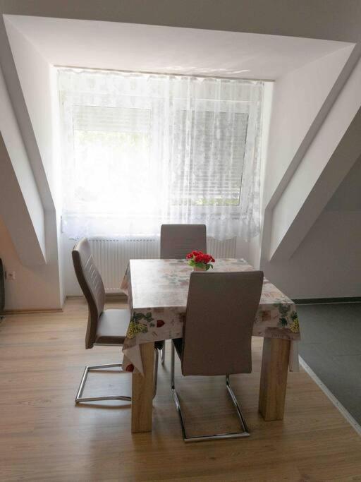 Lovely 2 bedroom apartment in Central Lindau Lindau  Buitenkant foto